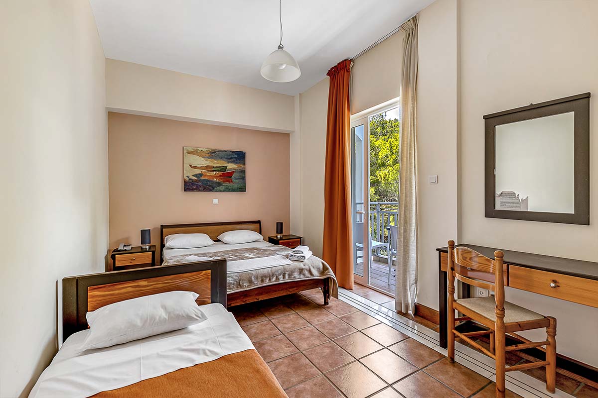 Golden View Beach Hotel Poros