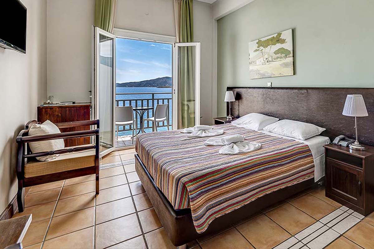 Golden View Beach Hotel Poros