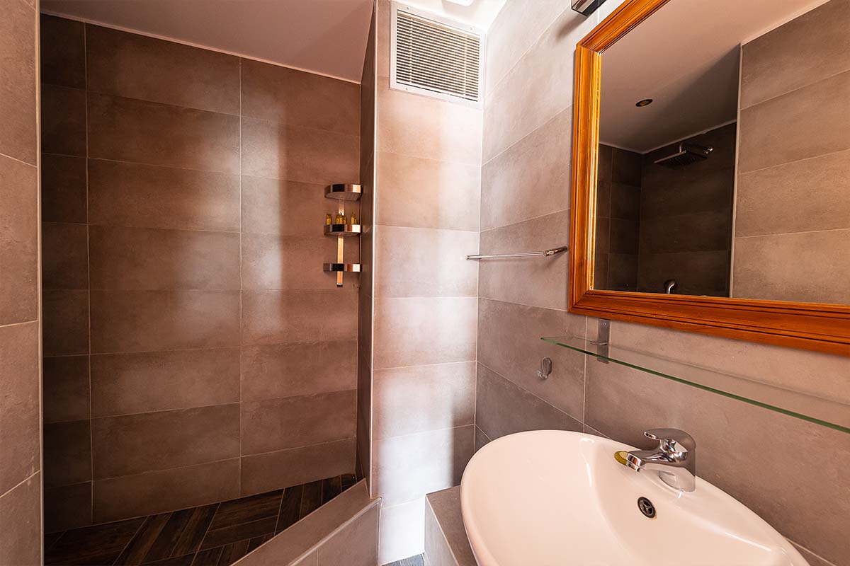 Golden View Beach Hotel Poros