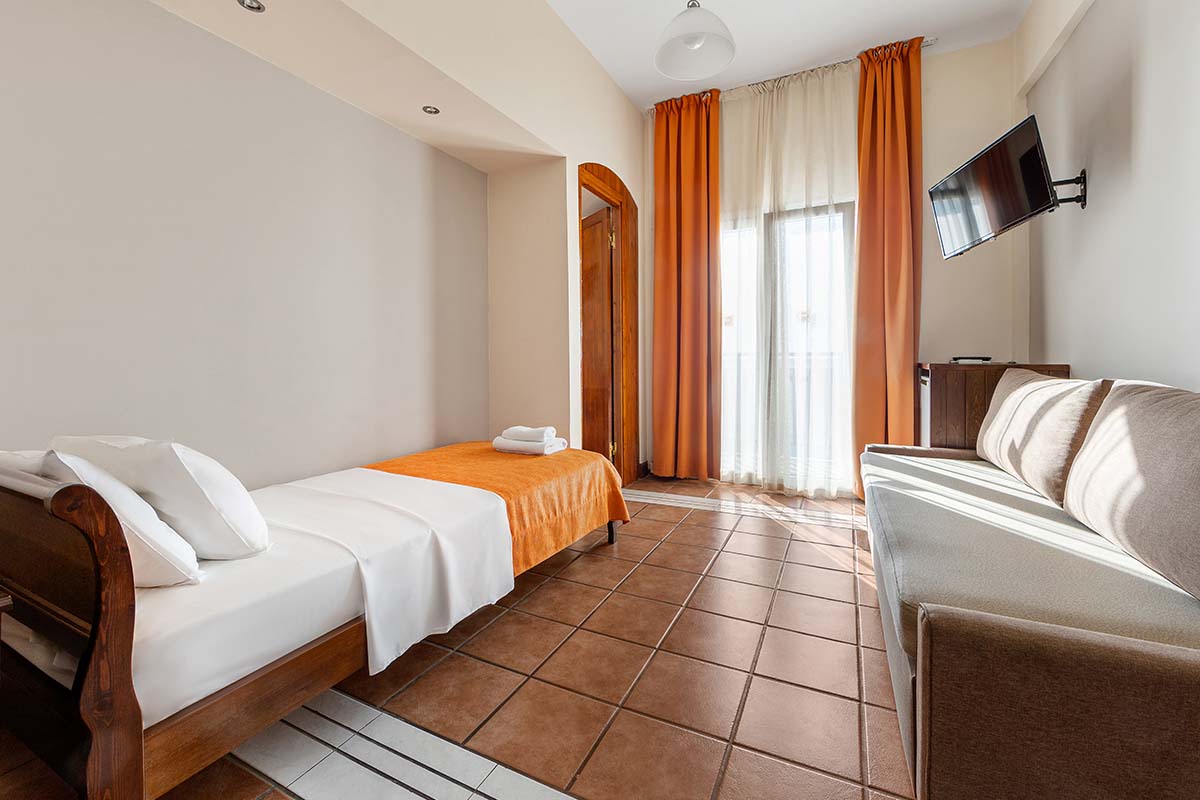 Golden View Beach Hotel Poros